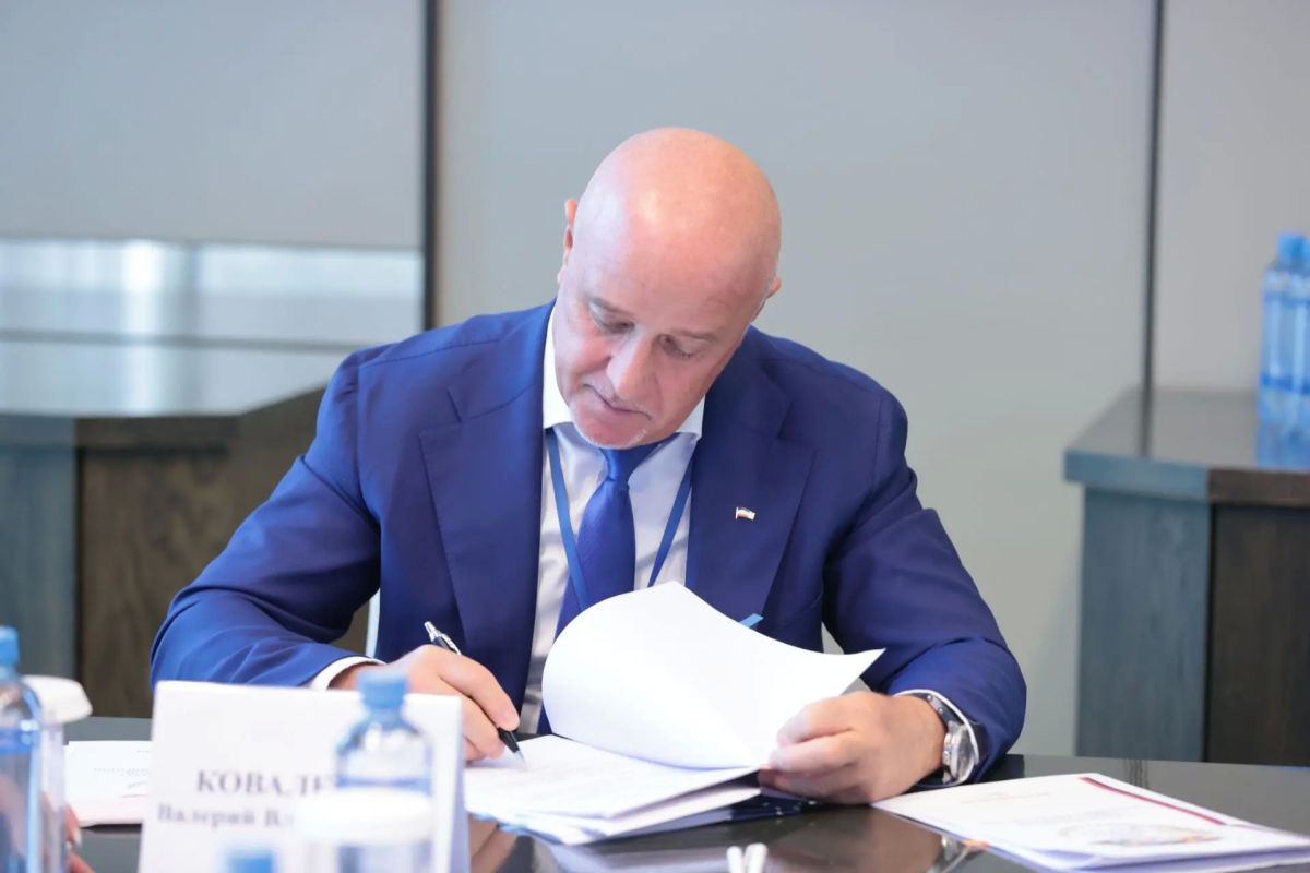 ЮРПА: Kомитет по строительству, жилищно-коммунальному хозяйству, энергетике, транспорту и связи