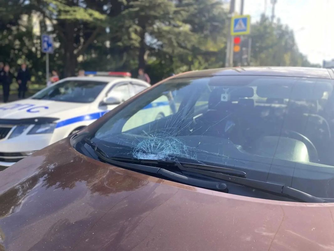 В Севастополе на улице Вакуленчука иномарка сбила 9-летнего мальчика на переходе В Севастополе на улице Вакуленчука иномарка сбила 9-летнего мальчика на переходе