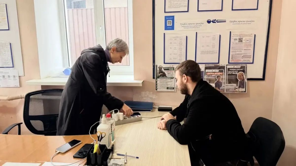 Информируем, что по адресу проспект им. Ленина, 2 (отдел по работе с обращениями граждан администрации города) жители и гости города могут зарядить мобильные устройства и другие средства связи, воспользоваться стационарным...