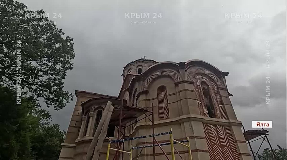Новые купола и юные звонари: как в Крыму возрождают православные традиции