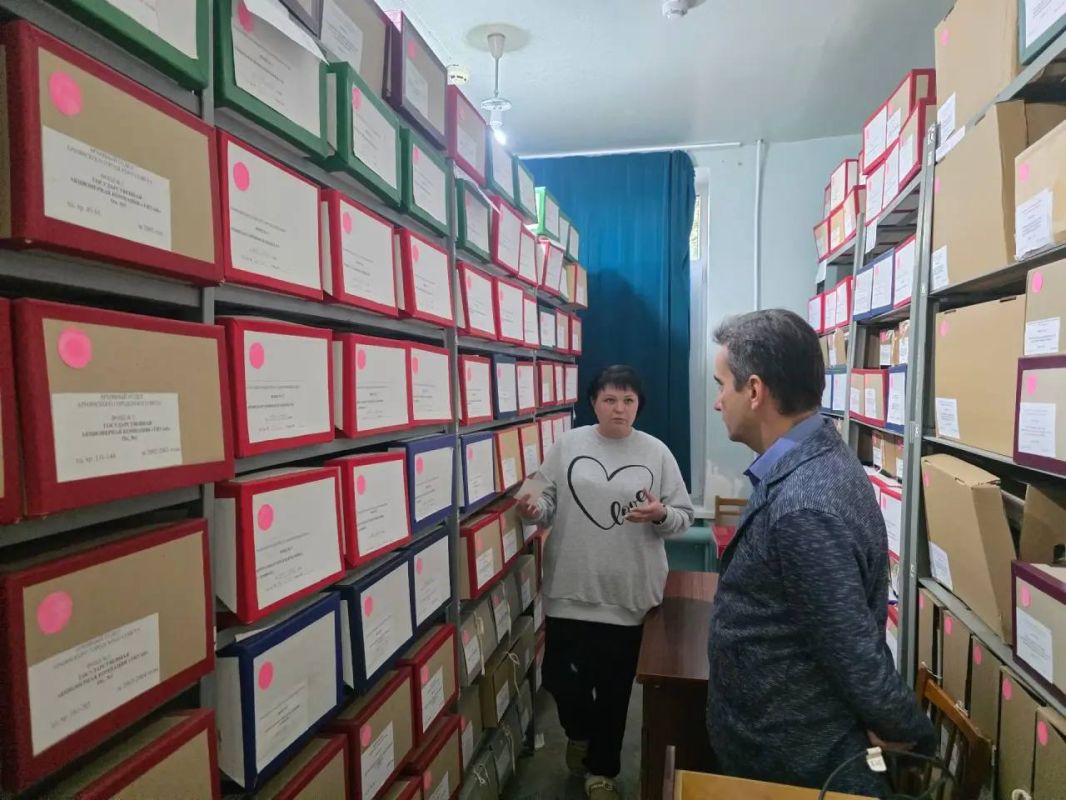 Взаимодействие муниципального архива с исследователями: сохранение истории профессионального образования Армянска