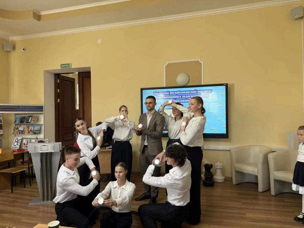 В КРИППО состоялся республиканский семинар-практикум «Классные классные, или Педагогическое мастерство современного классного руководителя» В КРИППО состоялся республиканский семинар-практикум «Классные классные, или Педагогическое мастерство современного классного руководителя»