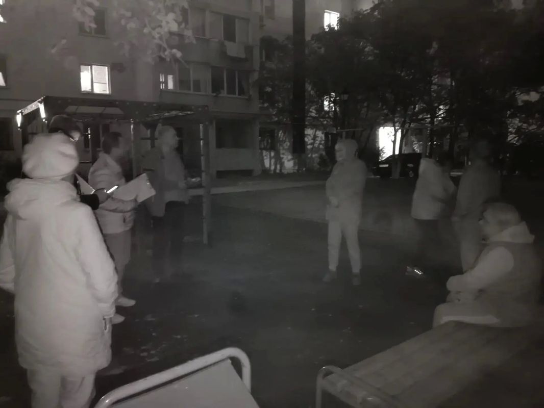 Продолжаются встречи с жителями: пгт Продолжаются встречи с жителями: пгт