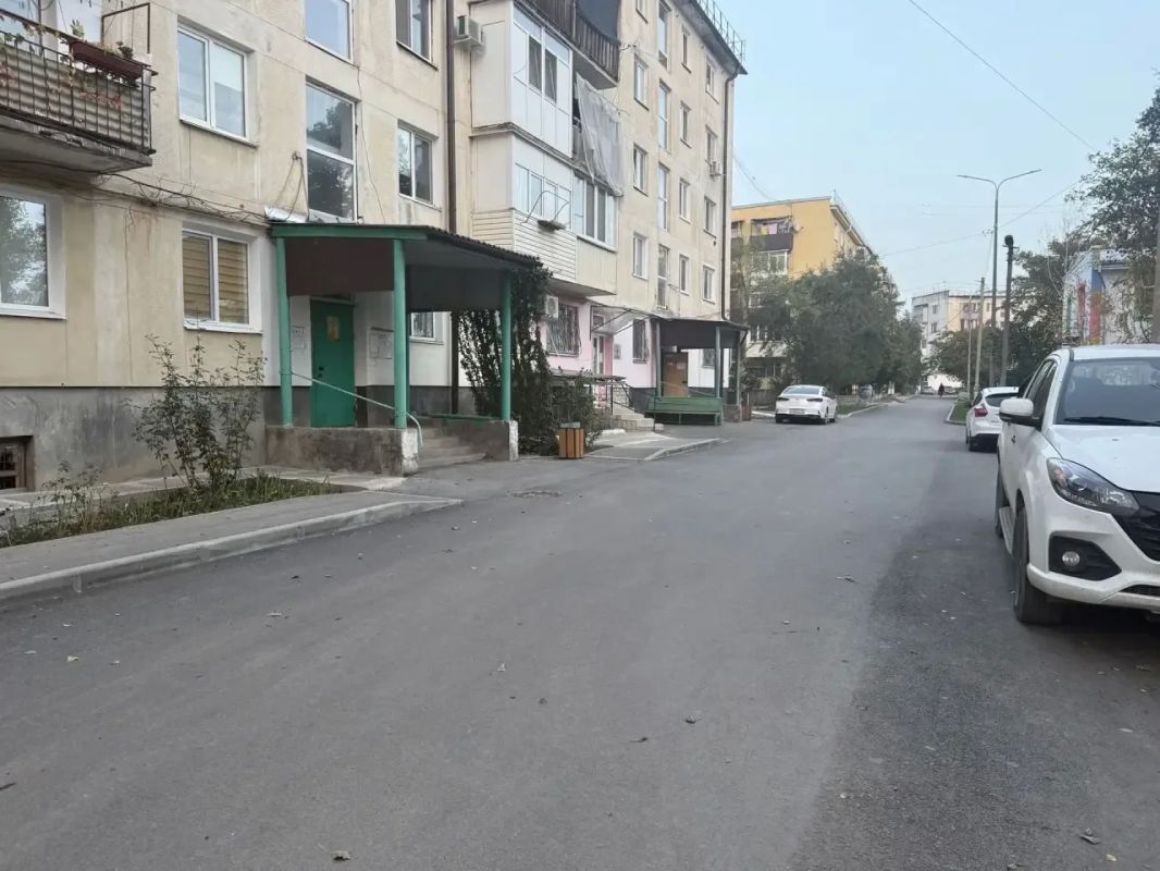 Дмитрий Мильгевский: Провёл встречу с жителями многоквартирных домов по улице Молодёжной 10, 12, 14 в посёлке Дмитрий Мильгевский: Провёл встречу с жителями многоквартирных домов по улице Молодёжной 10, 12, 14 в посёлке