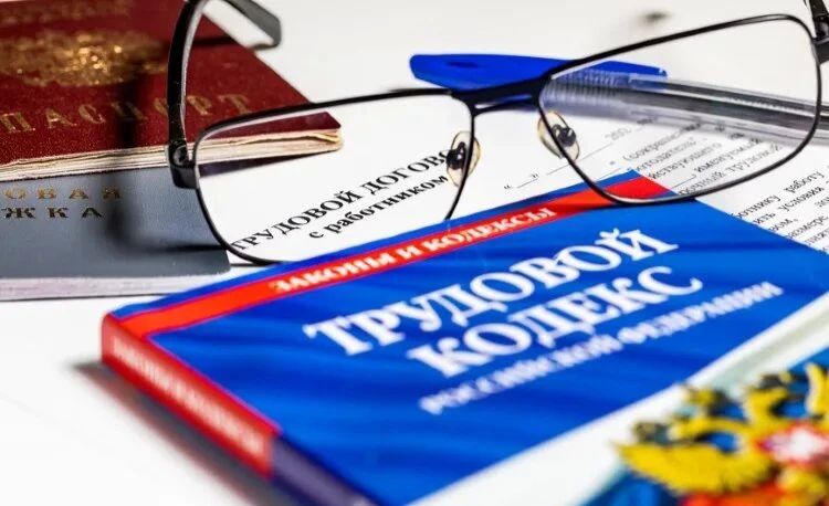 Керченской транспортной прокуратурой выявлены нарушения трудового законодательства