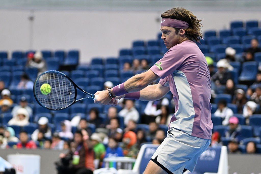 Рублев проиграл на старте третьего подряд турнира ATP