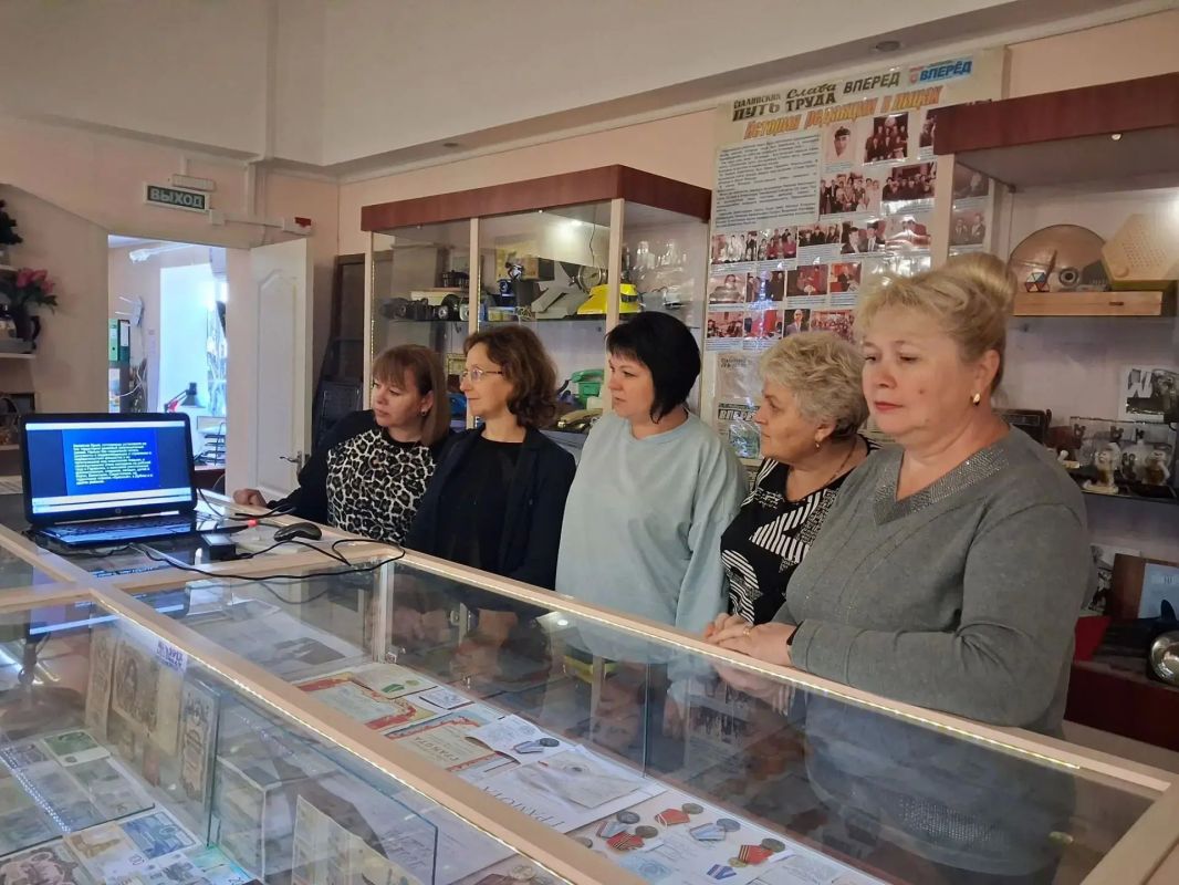 и проведения подобных встреч не только на базе архивов, входящих в состав кустового объединения, но и на площадках организаций, обладающих значимым историческим потенциалом, документальным фондом и сохраняющих традиции своей...