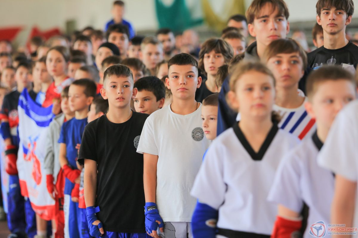 Сотрудники крымской полиции приняли участие в открытом кубке спортивного клуба кикбоксинга «Крым-Кик Сотрудники крымской полиции приняли участие в открытом кубке спортивного клуба кикбоксинга «Крым-Кик