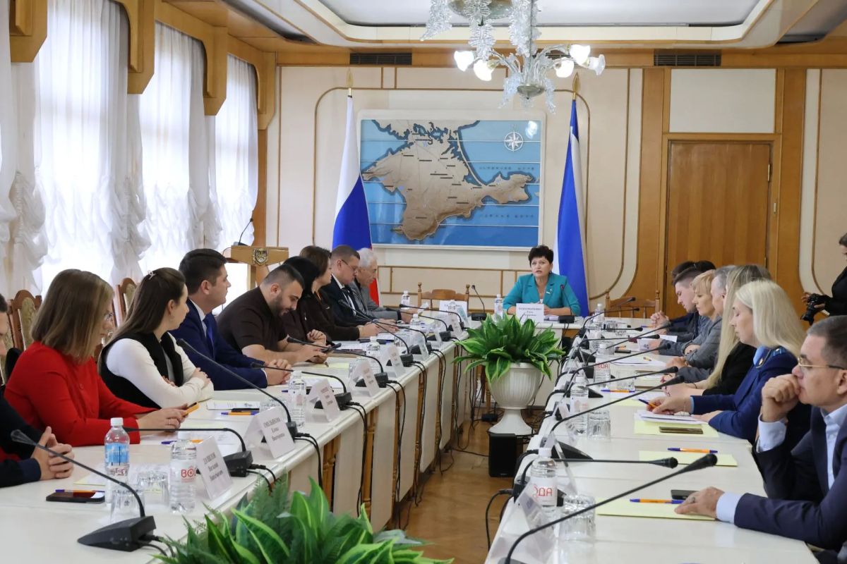 В Госсовете РК прошло заседание Комитета по культуре, охране культурного наследия и спорту под председательством заместителя Председателя ГС РК Аллы Пономаренко В Госсовете РК прошло заседание Комитета по культуре, охране культурного наследия и спорту под председательством заместителя Председателя ГС РК Аллы Пономаренко