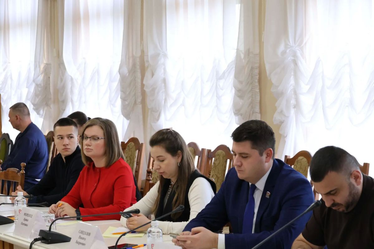В Госсовете РК прошло заседание Комитета по культуре, охране культурного наследия и спорту под председательством заместителя Председателя ГС РК Аллы Пономаренко В Госсовете РК прошло заседание Комитета по культуре, охране культурного наследия и спорту под председательством заместителя Председателя ГС РК Аллы Пономаренко