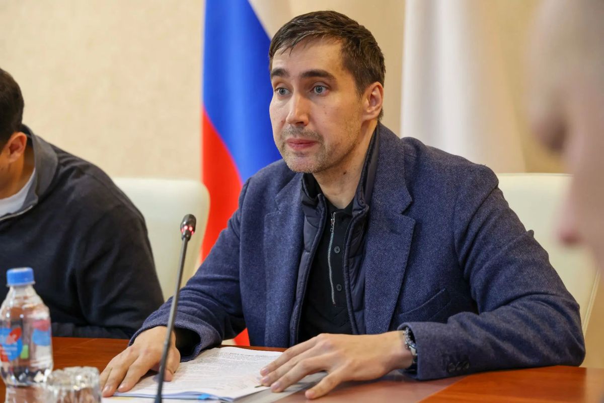 Стабильное прохождение отопительного периода и надежность инфраструктуры Крыма обсудили на совещании с заместителем Министра строительства и ЖКХ РФ Алмазом Хусаиновым и заместителем Министра энергетики РФ Евгением Грабчаком Стабильное прохождение отопительного периода и надежность инфраструктуры Крыма обсудили на совещании с заместителем Министра строительства и ЖКХ РФ Алмазом Хусаиновым и заместителем Министра энергетики РФ Евгением Грабчаком