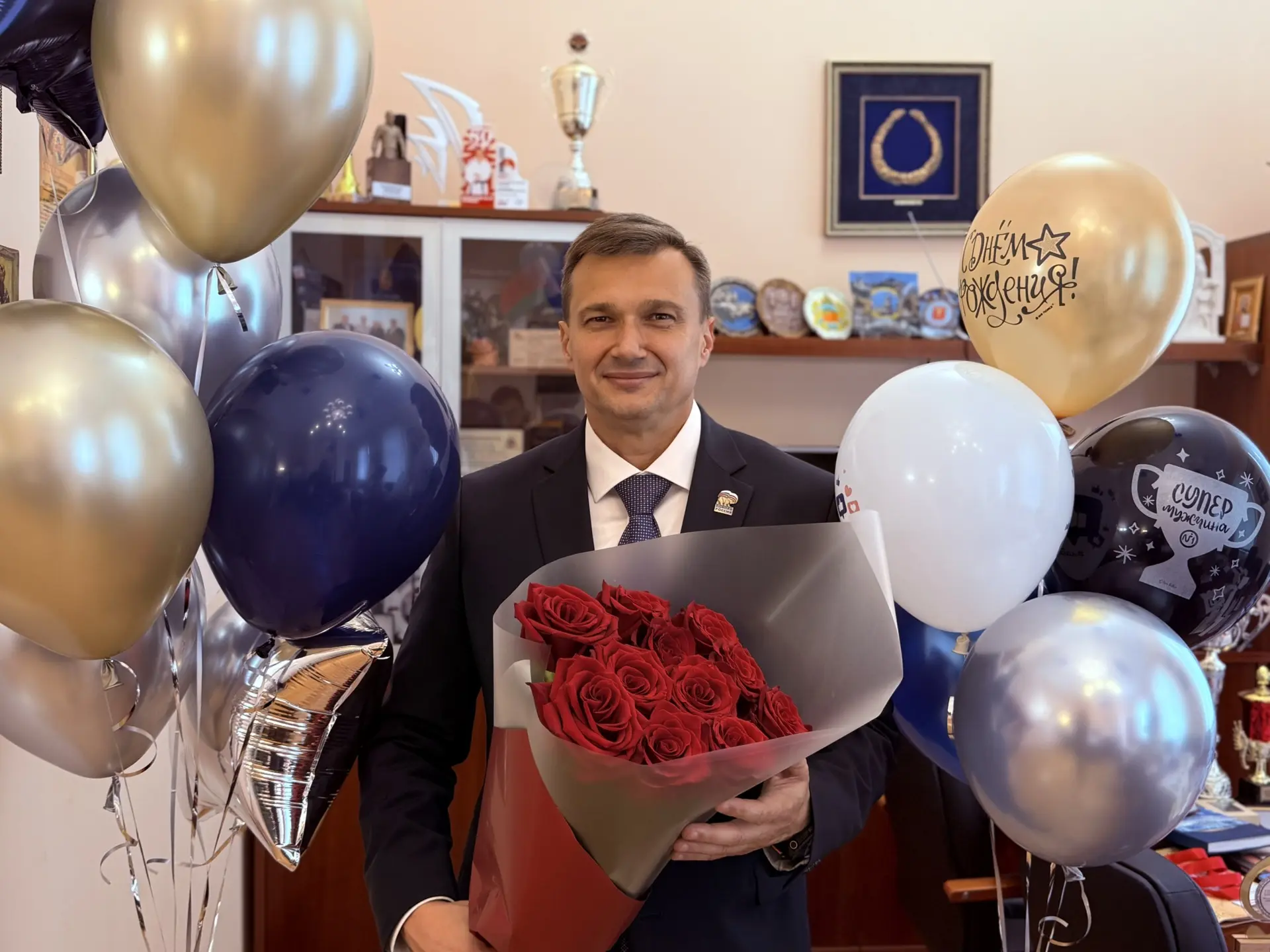 Константин Шимановский: Друзья, коллеги, единомышленники! Благодарю вас за тёплые слова и искренние поздравления в мой адрес