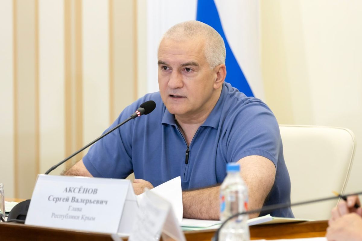 Сергей Аксёнов: Продолжаем в еженедельном формате вырабатывать механизм отработки обращений граждан Сергей Аксёнов: Продолжаем в еженедельном формате вырабатывать механизм отработки обращений граждан